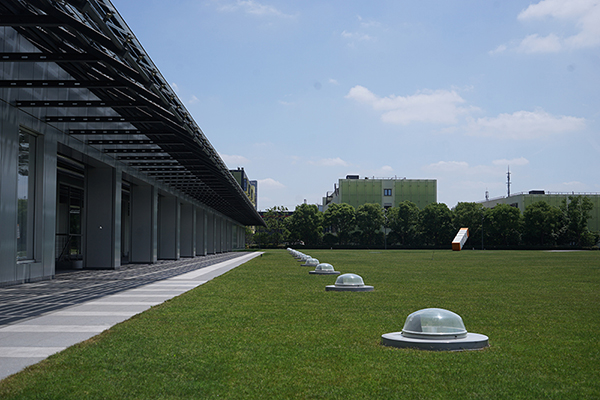 有了索樂圖導(dǎo)光管采光系統(tǒng)，這處建筑獲得LEED鉑金綠色建筑認(rèn)證